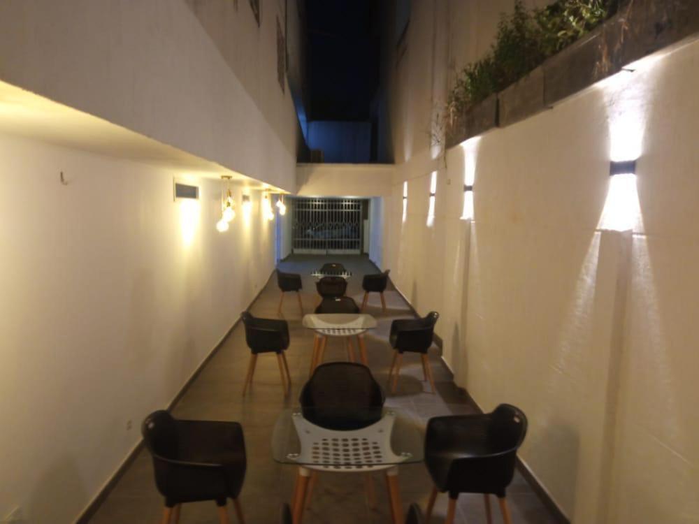 Hotel Aeropuerto Cartagena Екстериор снимка